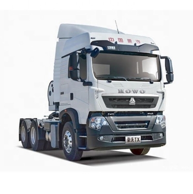 Μπουτίκ SinoTRUK HOWO TX7 0 km 6X4 4X2 6X2 CNG LNG ελκυστήρας φορτηγό με σύστημα πολυμέσων