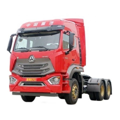 EURO 5 χειροκίνητη μετάδοση SinotruK Haohan N7G 4*2 6*4 CHG LNG Ειδική έλξη φορτηγού