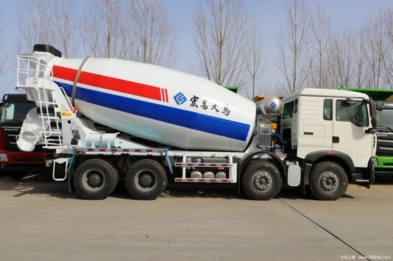 7.98 Τετραγωνικό φορτηγό με 6x4 8x4 σασί Sinotruk HOWO TX 350 HP Diesel Fuel