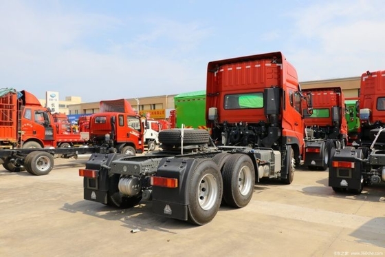 Χρησιμοποιούμενο βαρύ φορτηγό Steyr D7W 6X4 Ειδικό ελκυστήρα με κιβώτιο ταχυτήτων SINOTRUCK