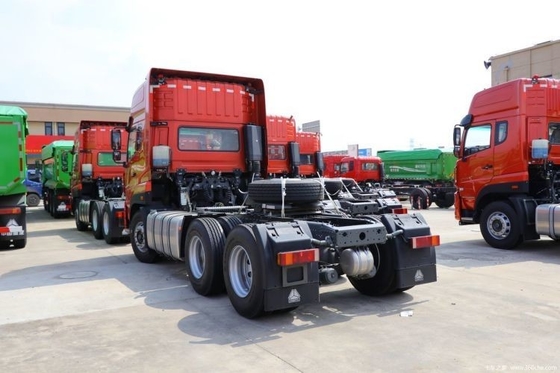 Χρησιμοποιούμενο βαρύ φορτηγό Steyr D7W 6X4 Ειδικό ελκυστήρα με κιβώτιο ταχυτήτων SINOTRUCK