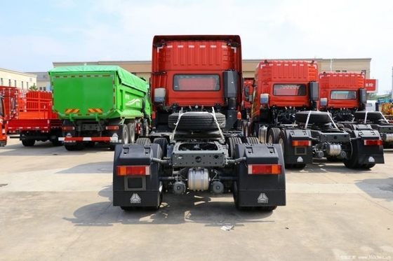 Χρησιμοποιούμενο βαρύ φορτηγό Steyr D7W 6X4 Ειδικό ελκυστήρα με κιβώτιο ταχυτήτων SINOTRUCK