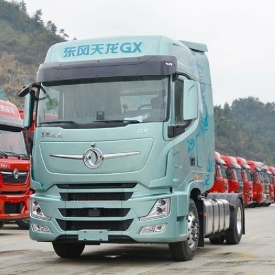 12 Προς τα εμπρός μετατόπιση Dongfeng Tianlong GX 4 * 2 6 * 4 Diesel Traction Head με 450 ίππους