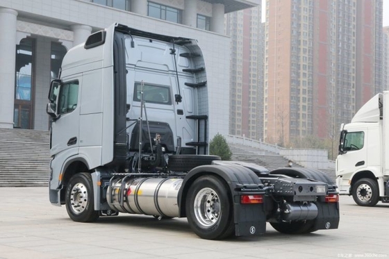 Ελκυστήρας με αυτόματο κιβώτιο Shaanxi Qi Delong X6000 6X4 4X2 6X2 CNG LNG