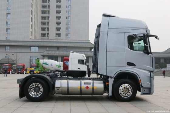 Ελκυστήρας με αυτόματο κιβώτιο Shaanxi Qi Delong X6000 6X4 4X2 6X2 CNG LNG