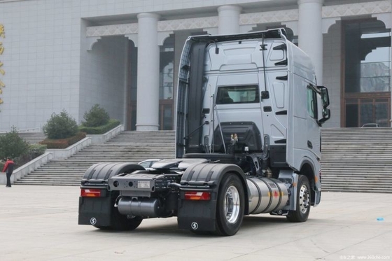 Ελκυστήρας με αυτόματο κιβώτιο Shaanxi Qi Delong X6000 6X4 4X2 6X2 CNG LNG