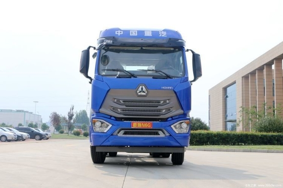 Ενίσχυρο SinotruK Haohan N6G 4*2 6*4 Τρακτικό φορτηγό CHG LNG Ειδικό φορτηγό Κεφαλή έλξης