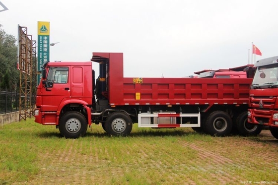 Καυτό Μπουτίκ βαρύ φορτηγό HOWO 380HP 8X4 6X4 4X2 Dump Truck με δεξαμενή φορτίου 8x2.3x1.3