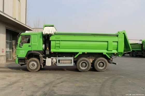 Εθνικό βαρύ φορτηγό HOWO 340hp 6X4 371 375hp 5.8m Περιβαλλοντικό φορτηγό απορριμμάτων σε ελκυστικό