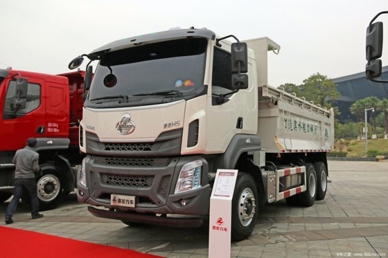 Dongfeng Liuqi Chenglong H5 310 HP 6X4 Κεφαλή φορτηγού έλξης με αντίστροφη μετατόπιση αριθμός 2