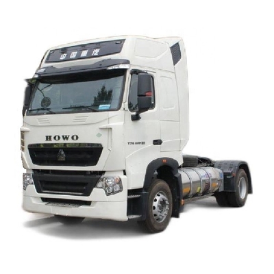 4X2 Αριστερό Χέρι Οδήγηση Sinotruk HOWO T7H 440HP LNG τρακτέρ φορτηγό με 16 μπροστά μετατόπιση