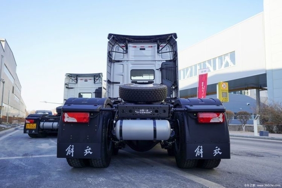 FAW Jiefang J7 βαρύ φορτηγό 560HP 6X4 Μεγάλο φορτηγό με σύστημα πολυμέσων