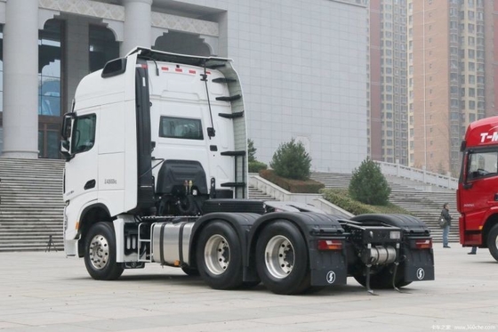 Προεξοχή Delong X6000 490HP 6x4 Truck Head Euro 6 Πρότυπο εκπομπών 10R22.5 Ελαστικά