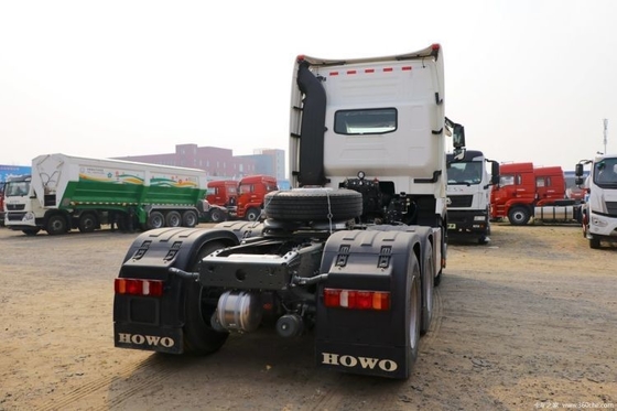 12 Προχωρητική μετατόπιση HOWO T7H 440 HP 6X4 φορτηγά τρακτέρ με σχεδιασμό προχωρητικής σκέψης