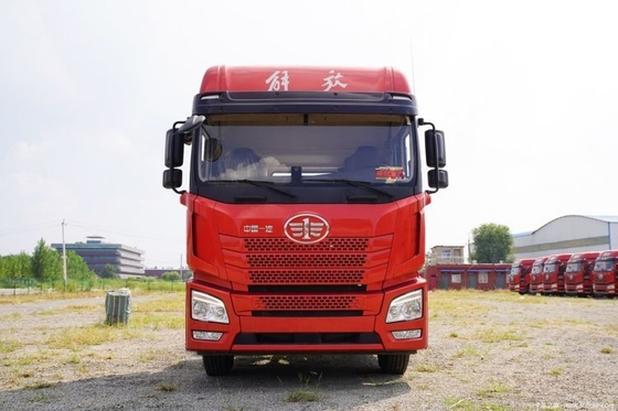 Τσινγκντάο Jiefu JH6 460HP 6X4 AMT Αυτοματοποιημένα φορτηγά τρακτέρ με 2 αριθμούς ανάποδης αλλαγής