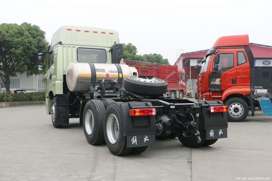 Qingdao Jiefang JH5 βαρύ φορτηγό 480 HP 6X4 φορτηγά ελκυστήρα LNG με Cruise Control ACC