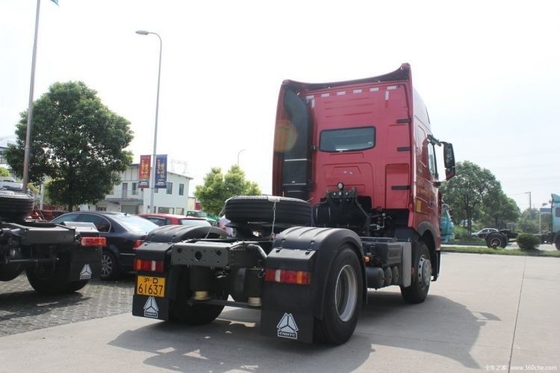 Χρησιμοποιημένο Sinotruk HOWO-T7H βαρύ φορτηγό 320HP 4X2 τρακτέρ φορτηγά για το όφελος σας
