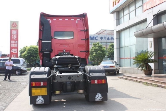 Χρησιμοποιημένο Sinotruk HOWO-T7H βαρύ φορτηγό 320HP 4X2 τρακτέρ φορτηγά για το όφελος σας