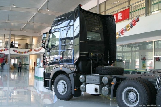 HOWO Σειρά A7 βαρύ φορτηγό 320HP 6X4 φορτηγά τρακτέρ με αυτόματο παράθυρο