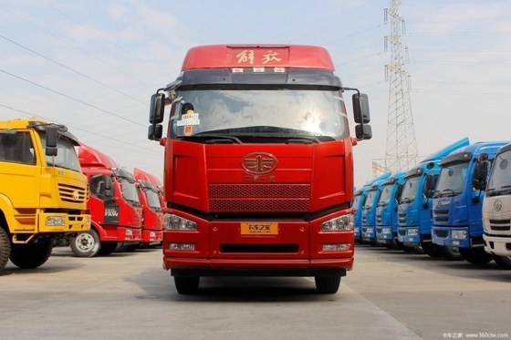 8800kg Ακαθάριστο βάρος οχήματος FAW Jiefang J6P βαρύ φορτηγό 460HP 6X4 φορτηγά τρακτέρ