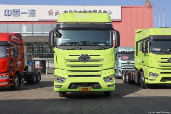 FAW Jiefang J7 βαρύ φορτηγό 6X4 LNG φορτηγό έλξης 530hp