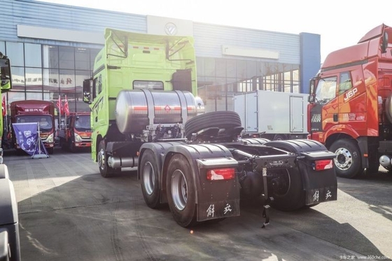 FAW Jiefang J7 βαρύ φορτηγό 6X4 LNG φορτηγό έλξης 530hp