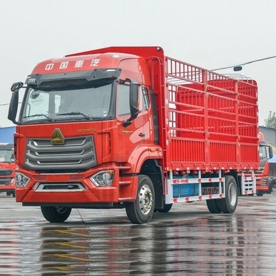 Μεσαίου μεγέθους 220HP Sinotruk HOWo N5W 4X2 6.7m φορτηγό αποθήκης με πίσω κάμερα 360 °