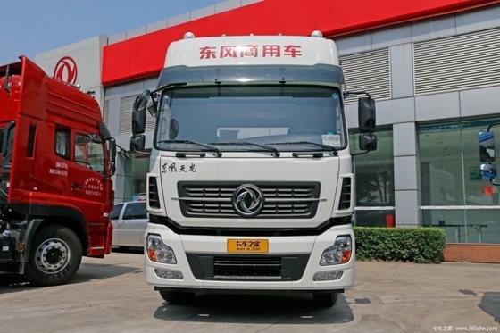Τεχνητό φορτηγό Dongfeng Tianlong 340 HP 4*2 Τρακτέρ φορτηγά με και χειροκίνητη μετάδοση
