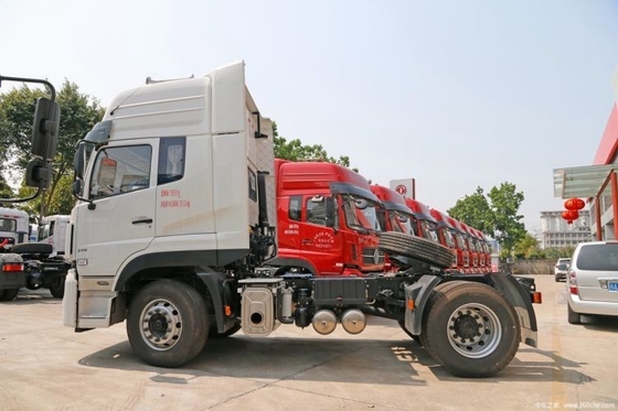 Τεχνητό φορτηγό Dongfeng Tianlong 340 HP 4*2 Τρακτέρ φορτηγά με και χειροκίνητη μετάδοση