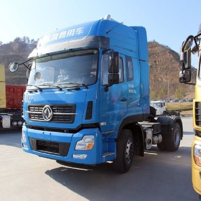 Το βαρύ φορτηγό Dongfeng Tianlong 340HP 4X2 ελκυστήρας αυτόματο παράθυρο και εκπομπή ευρώ