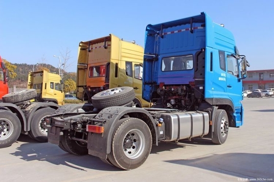 Το βαρύ φορτηγό Dongfeng Tianlong 340HP 4X2 ελκυστήρας αυτόματο παράθυρο και εκπομπή ευρώ