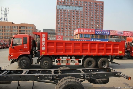 2010 Dongfeng Εμπορικό φορτηγό 280HP 8X4 7,6m Dump Truck με εναέρια ανάρτηση Κάθισμα του οδηγού