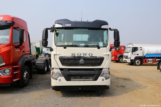 Χρησιμοποιούμενο SINOTRUCK HOWO T5G 270HP 6X2 7,8m βαρύ φορτηγό για δημοφιλή μπουτίκ μεταφοράς