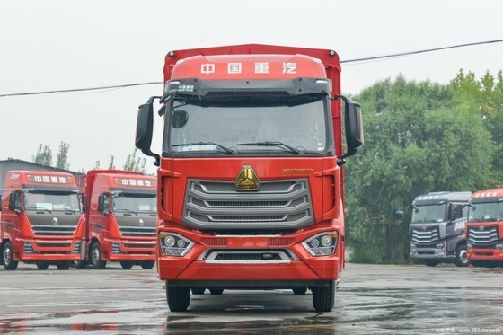 Ακαθάριστο βάρος οχήματος 20001-25000 kg Sinotruk HOWo N5W 220 HP 4X2 6,7m φορτηγό αποθήκης