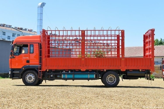 Χρησιμοποιημένο Sinotruk SITRAK G5 Μεσαίο φορτηγό 240HP 4X2 6.8m Φορτηγό τύπου πλέγματος Προσιτό