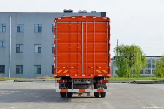 Χρησιμοποιούμενο Sinotruk SITRAK G7 330hp 6X2 8,6m Grid-Type Truck Φορτηγό φράχτη