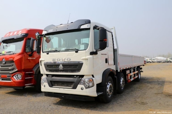 Καυτό 6X2 7,8m φορτηγό φράχτη Sinotruk HOWO T5G βαρύ φορτηγό 270HP με διάμετρο δεξαμενής φορτίου