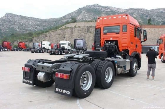 Μέγιστη ταχύτητα 110KM h Χρησιμοποιούμενο HOWO TX 430 HP 6X4 Τρακτέρ φορτηγό με χωρητικότητα κινητήρα 8L