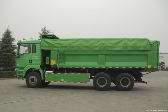 Αγοράστε μεταχειρισμένα Shacman Delong M3000 350 HP 8X4 φορτηγά με 6.5m δεξαμενή φορτίου