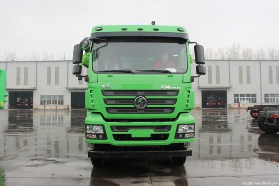 Αγοράστε μεταχειρισμένα Shacman Delong M3000 350 HP 8X4 φορτηγά με 6.5m δεξαμενή φορτίου